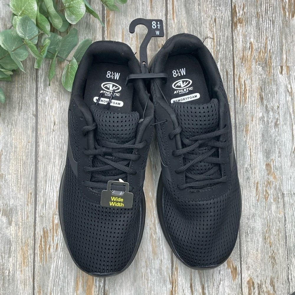Mens Black Breathable Lightweight Shoes Size 8.5W